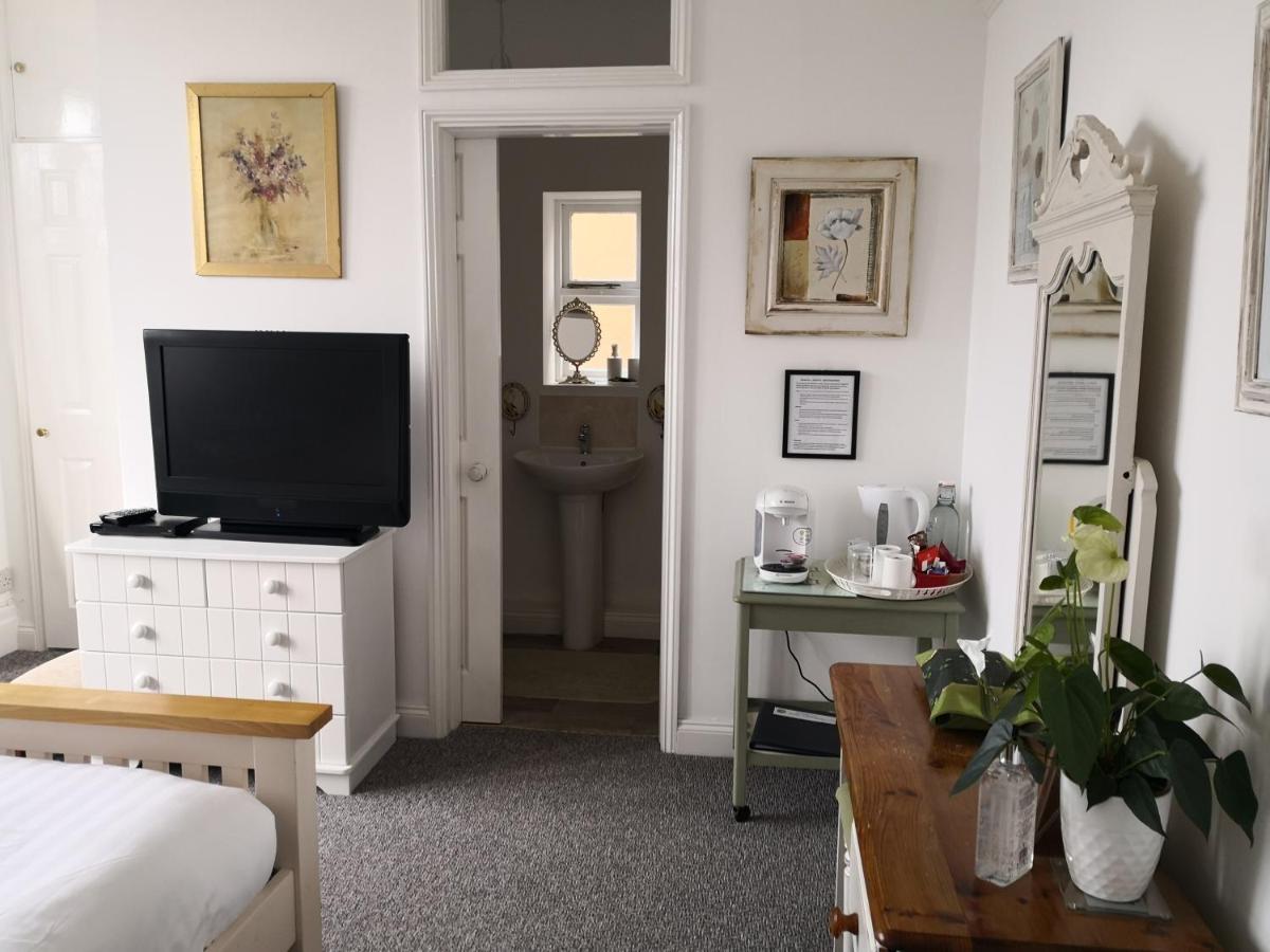 Sunset Guest House Hunstanton Eksteriør billede A room at the hotel
